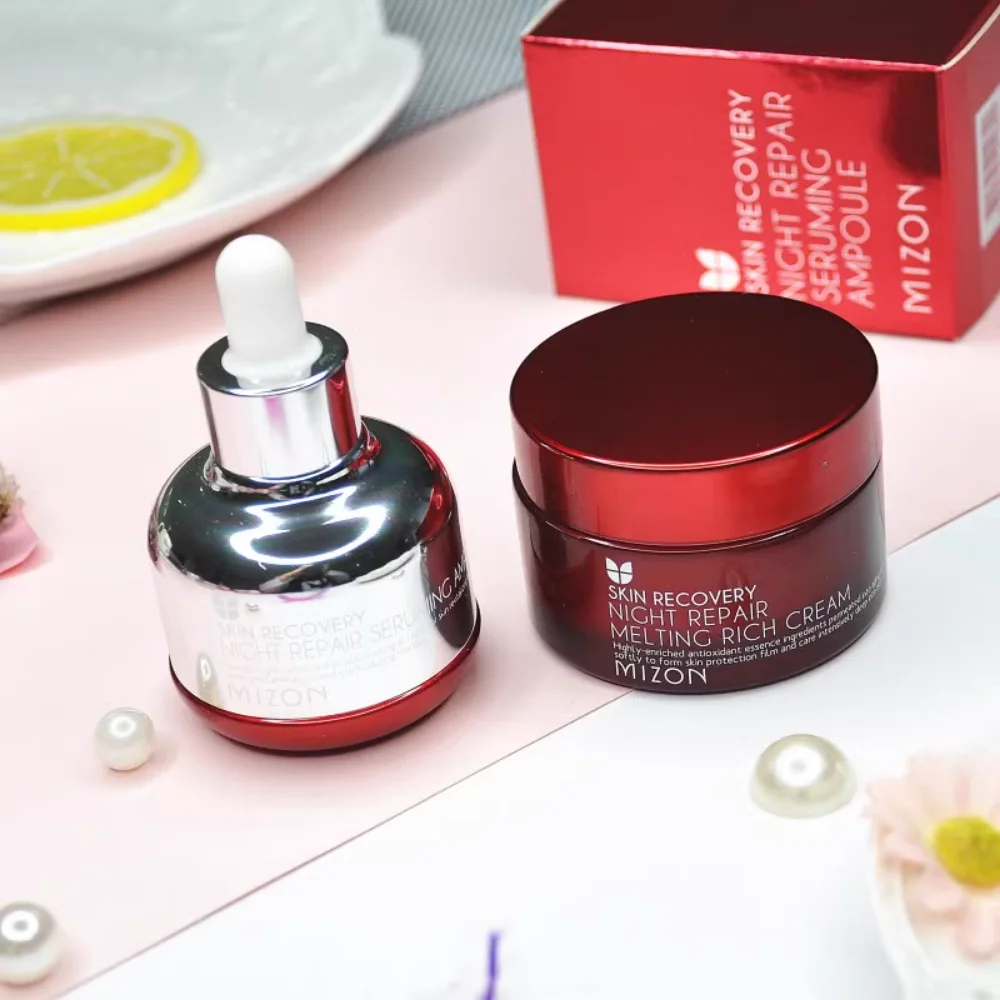 ครีมบำรุงผิวหน้าสูตรเข้มข้นจาก - Luxury Skincare Essence บทวิจารณ์และราคา